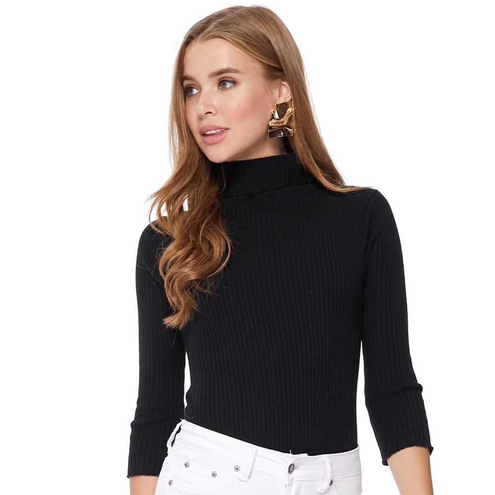 Lina Bodysuit in Black or White